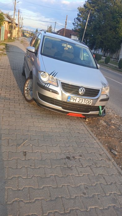 Vand sau schimb cu diferenta din partea ta(schimb cu skoda octavia )