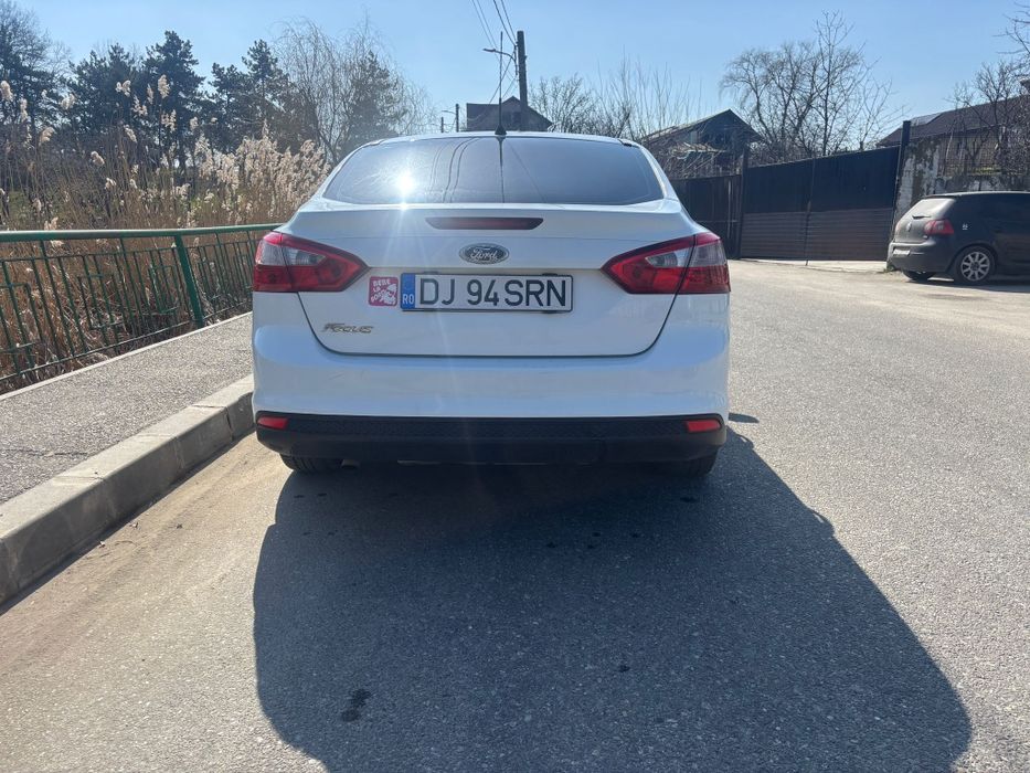 Vând Ford focus mk3