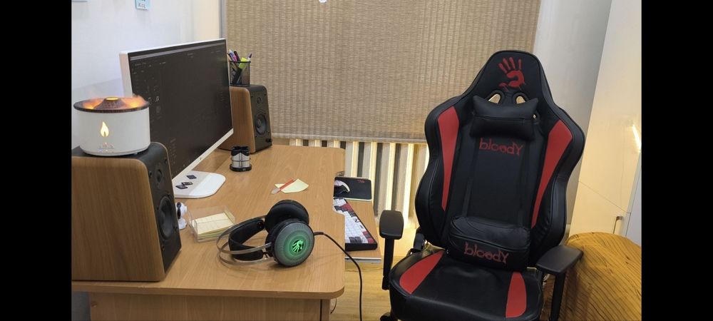 Игровой компьютерный комплект с монитором