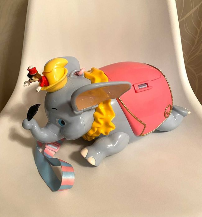 Попкорн баскет на ремешке
Слонёнок Dumbo