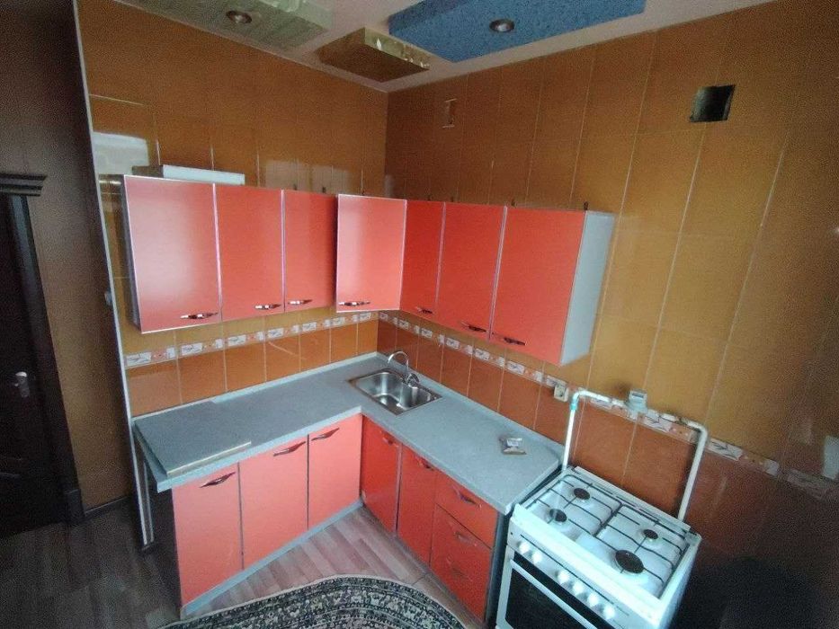 3 хоналик квартира 4 кават кирпичный дом, динамо