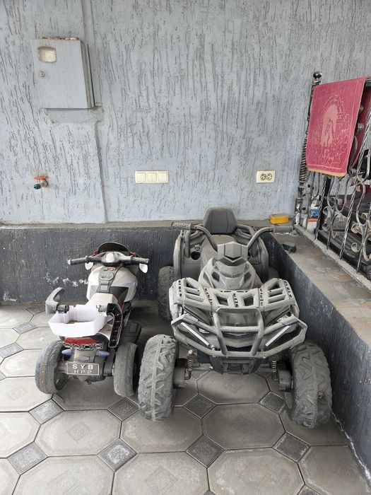 Детский квадроцикл и мотоцикл