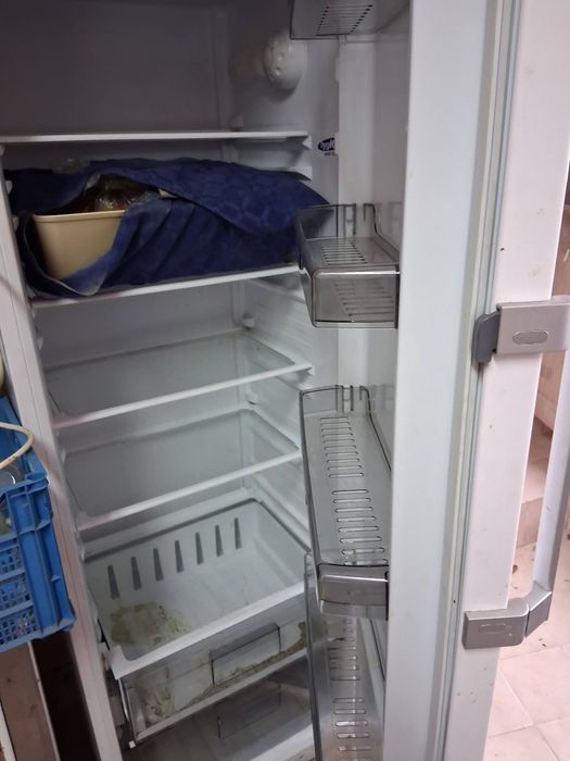 Продавам употребявани хладилници и фризери