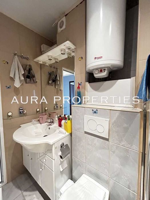 Продава се Тристаен апартамент в Разград, Орел - 82 кв.м за 716 €/кв.м - Снимка #8