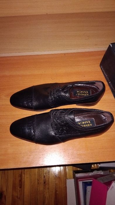 Абсолютно новые мужские турецкие туфли Kemal Tanca.  Размер  42.
