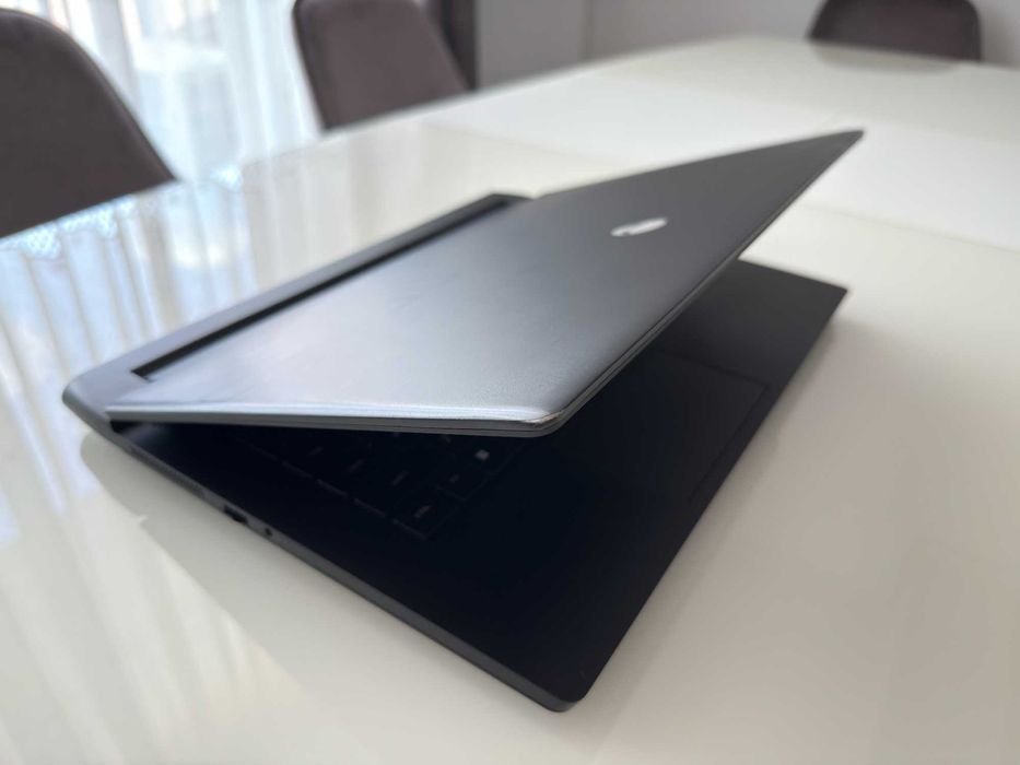 Laptop Gaming Dell Alienware M15 R7 15.6” – i7, RTX 3070 Ti, 32GB RAM