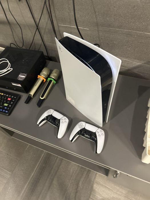 Ps5 в хорошем состоянии