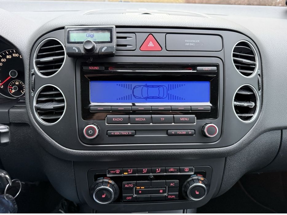 VOLKSWAGEN Golf Plus 2010 — imagine 5