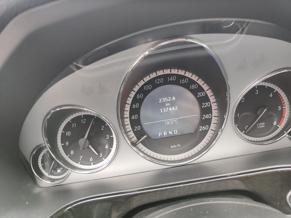 Mercedes benz E200 CDI Атоматик