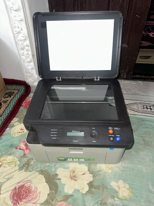 Срочно продам лазерный черно белый принтер 3в1