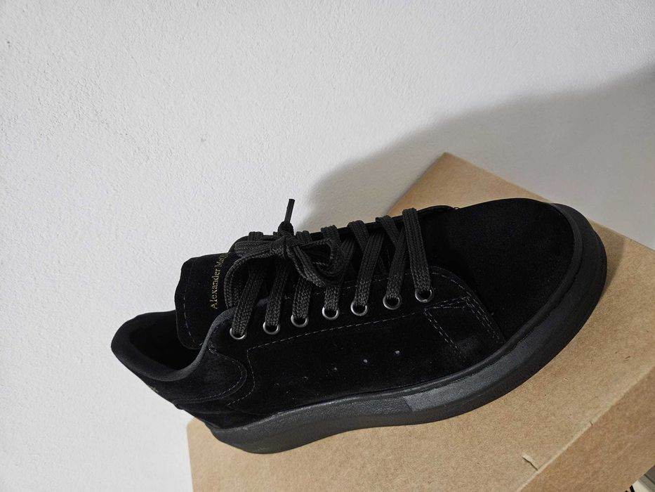 Adidasi din catifea negri McQueen dama si barbati