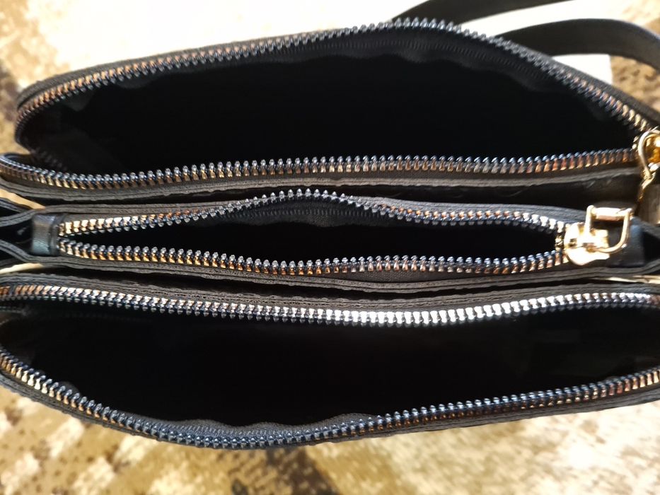 Оригинална чанта за и през рамо POLOGRAND London с 3 отделения