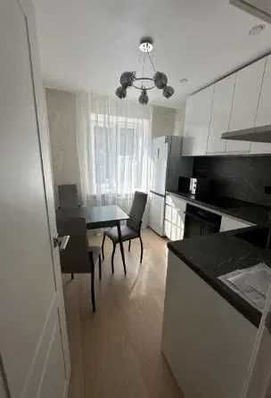 Юнусабад-4 / Biilur Sezam | 2-комн. 2 из 4 | 50 м2 [M:0113]