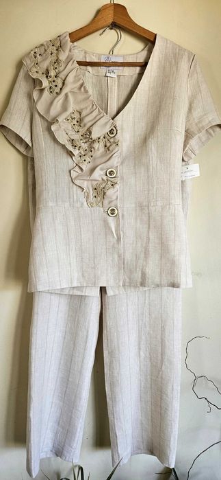 Летен дамски костюм