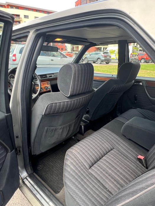 Mercedes W124 ISTORIC