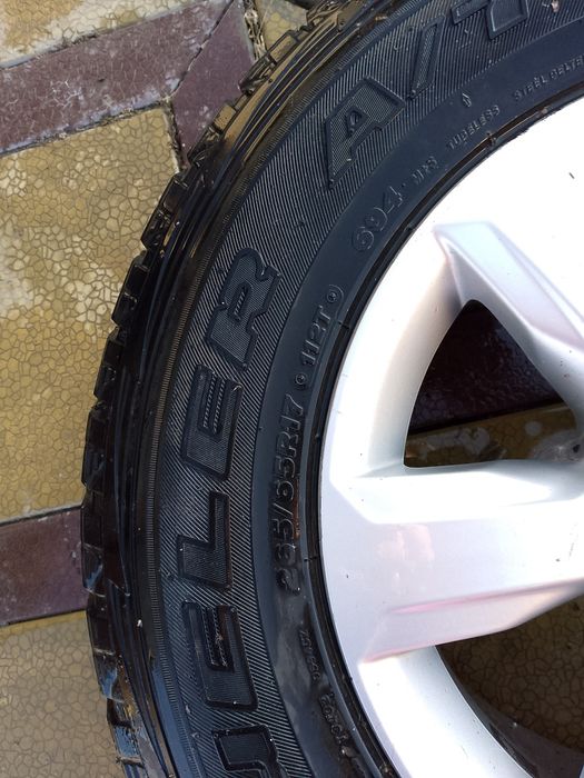 Покрышка с диской р17