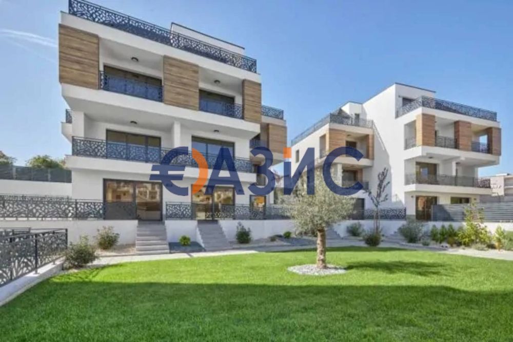 Продава се Двустаен апартамент в Созопол - 59 кв.м за 1081 €/кв.м - Снимка #9