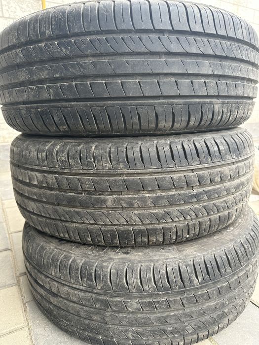 Продам б/у шины 7 штук