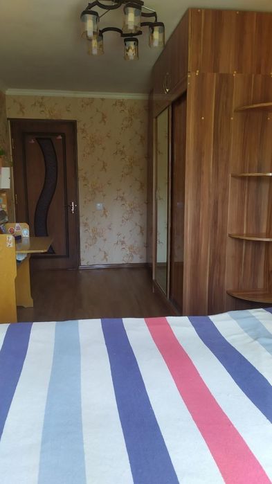 Продаётся 2/3/4 Максим горький метро буз базар с мебелью