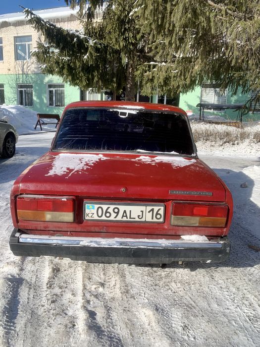 Продам Ваз 2107 на полном ходу.