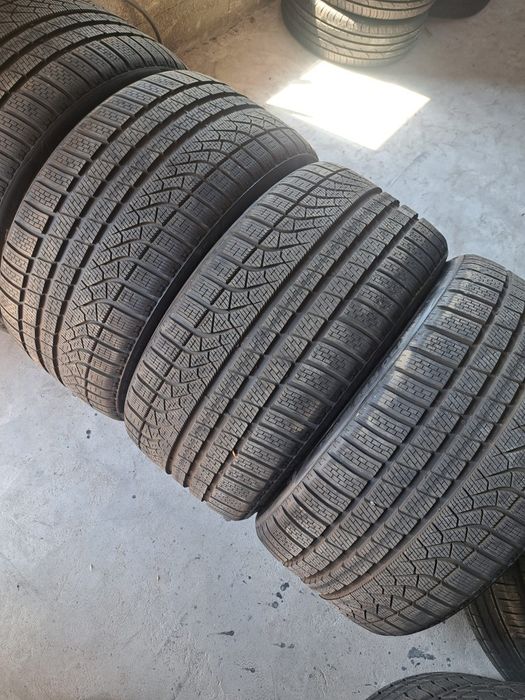 4 anvelope M+S 285 30 r22 Pirelli