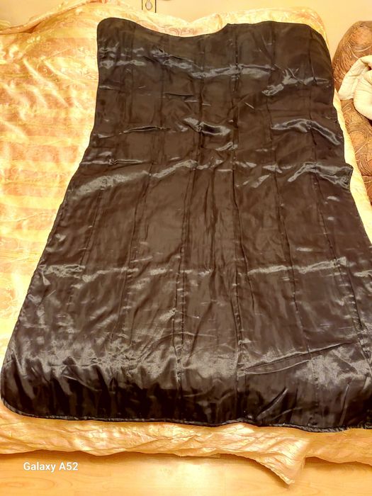 Продавам  нови одеала и завивки