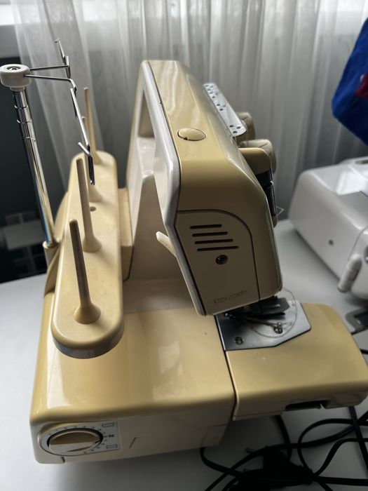 Оверлок Merrylock 640DSA