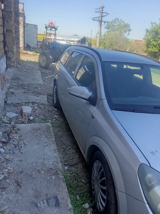 Opel Astra H pt piese