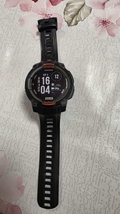 Продавам Garmin Instinct 3 Solar 45mm