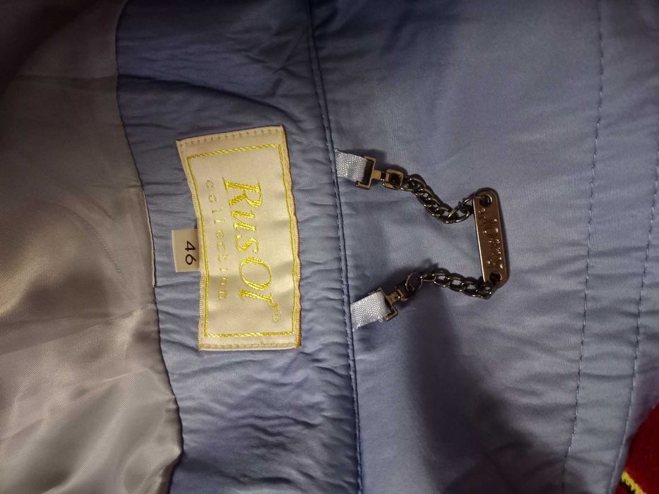 Продам женский плащ