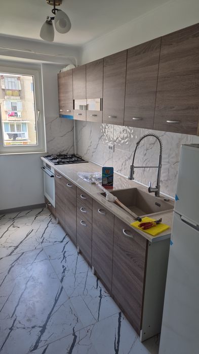 Inchiriz apartament 2 camere