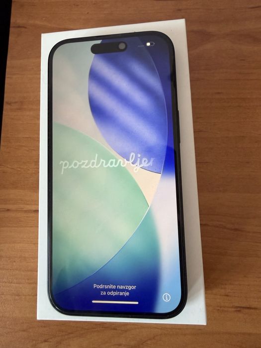 Пробавам Iphone 15 черен 128gb