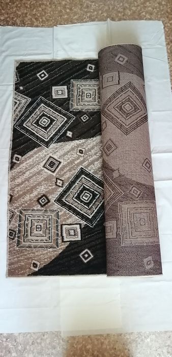Продам палас 1,5 × 5,5 метра
