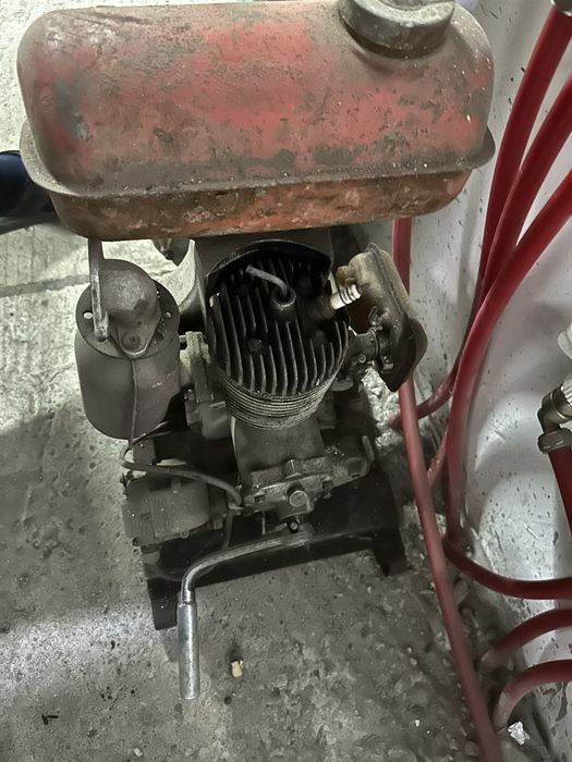 Мотопомпа. Продам.