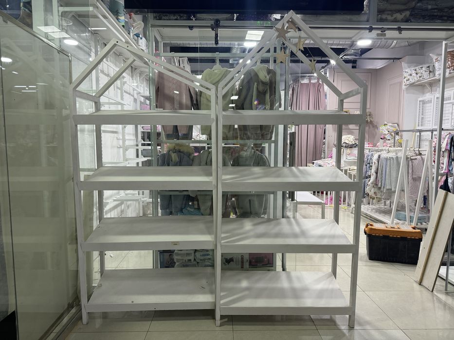 Полки для магазина , стеллаж, вешалки,