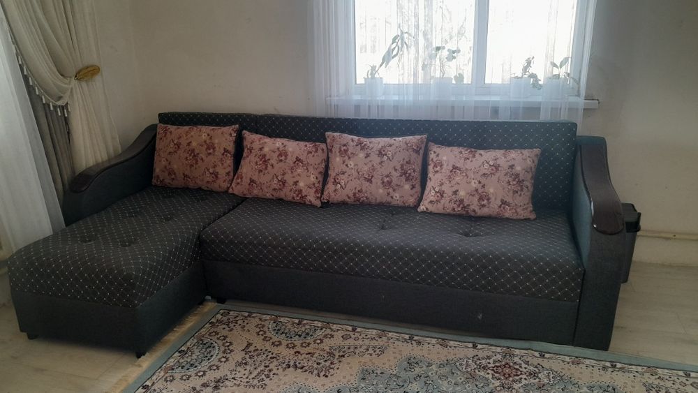 Угловой диван сатылады