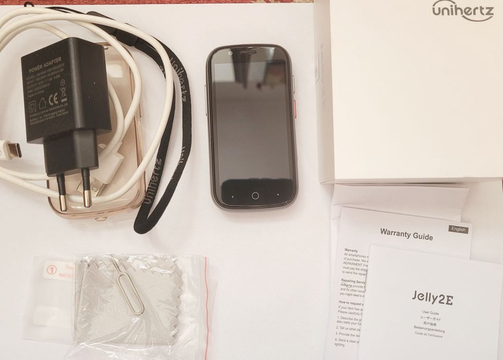 Telefon Unihertz Jelly 2E (cel mai mic smartphone)