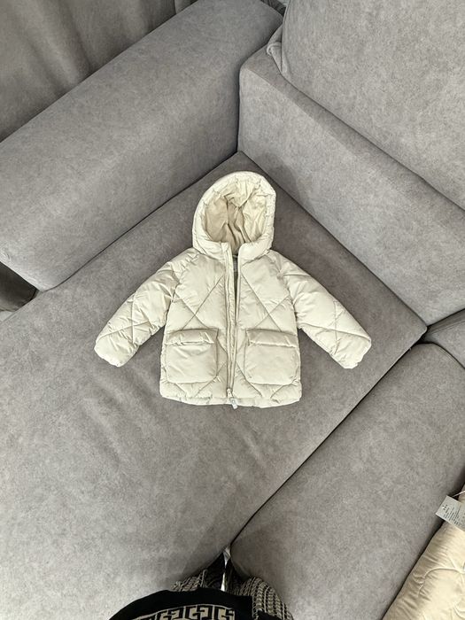 Детская куртка новая и шапка