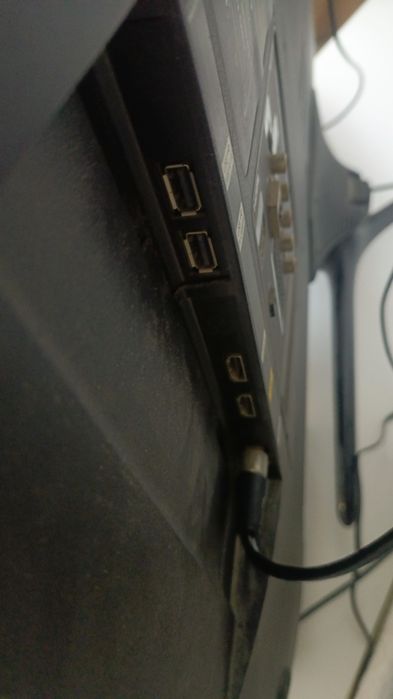 Продам телевизор Самсунг