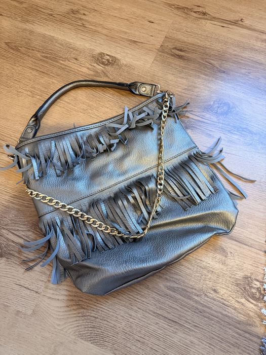 Ефектна дамска чанта