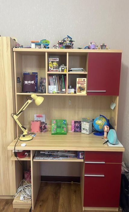 Мебель в детскую.