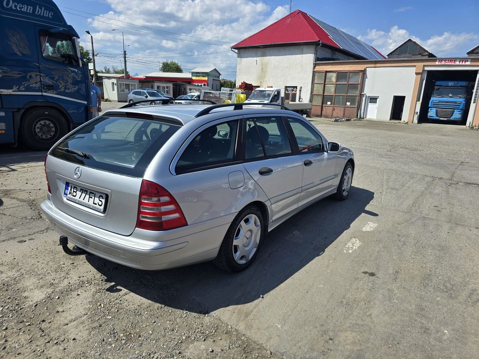 Mercedes C-Class C180 Kompressor 2004, 143CP