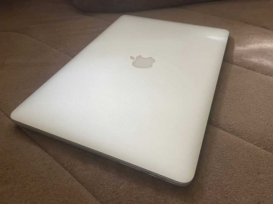 15" Core i7 MacBook Pro A1398 (2015-DG)-i7/16GB RAM/512 GB SSD