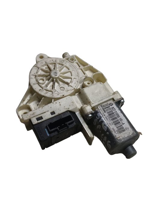 Motoras Geam Stanga Spate Renault Laguna Iii Bt0/1 2007 - 2015 8273100