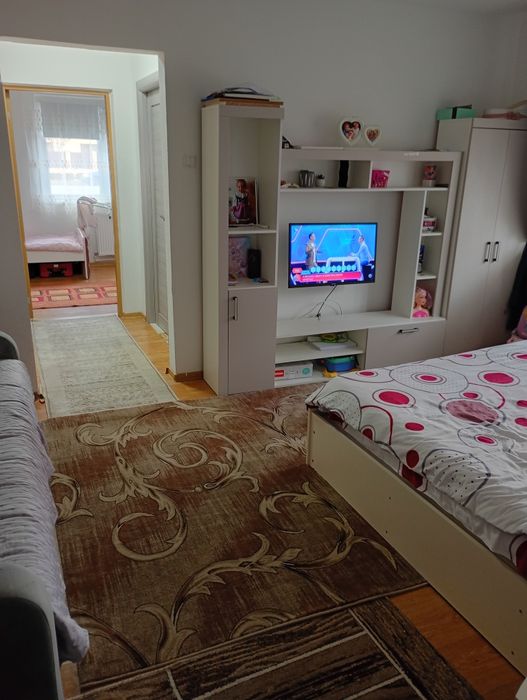 Vând apartament 2 camere