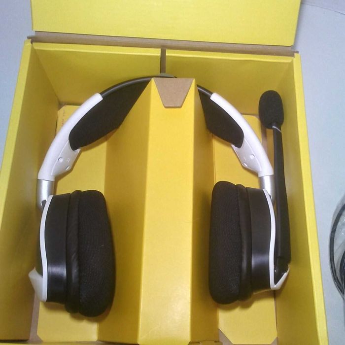 Наушники Corsair Void RGB Elite Wireless Gaming- 7.1 PC/MAC/PS5/PS4