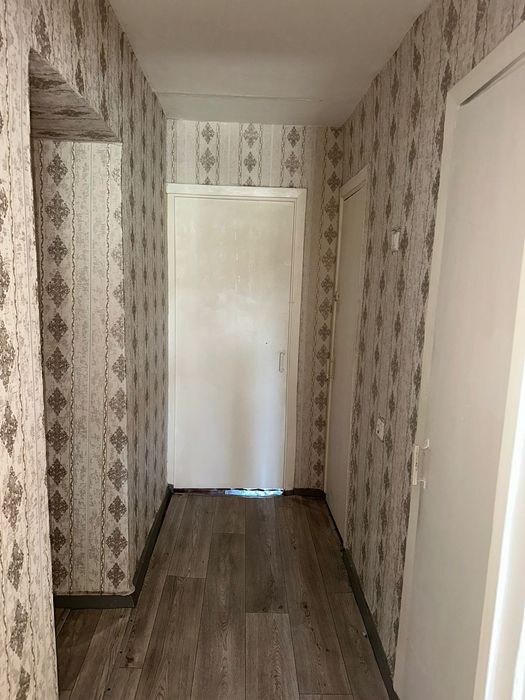 Продам 4-х комнатную квартиру