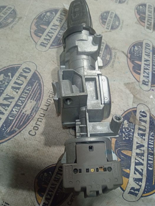 contact plus cheie  ford c-max