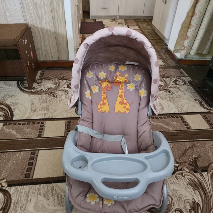 Бебешки шезлонг за ядене