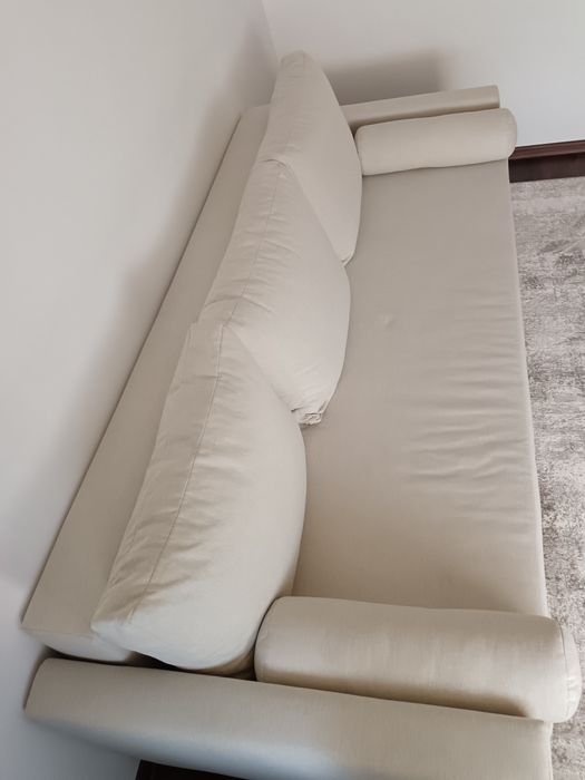 Canapea extensibila crem cu ladă de depozitare